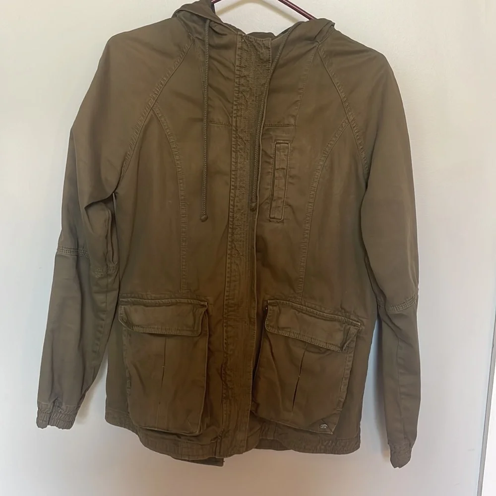 AMERICAN EAGLE OUTFITTERS WOMENS ARMY GREEN OUTDOOR JACKET HOOD - Picture 2 of 8